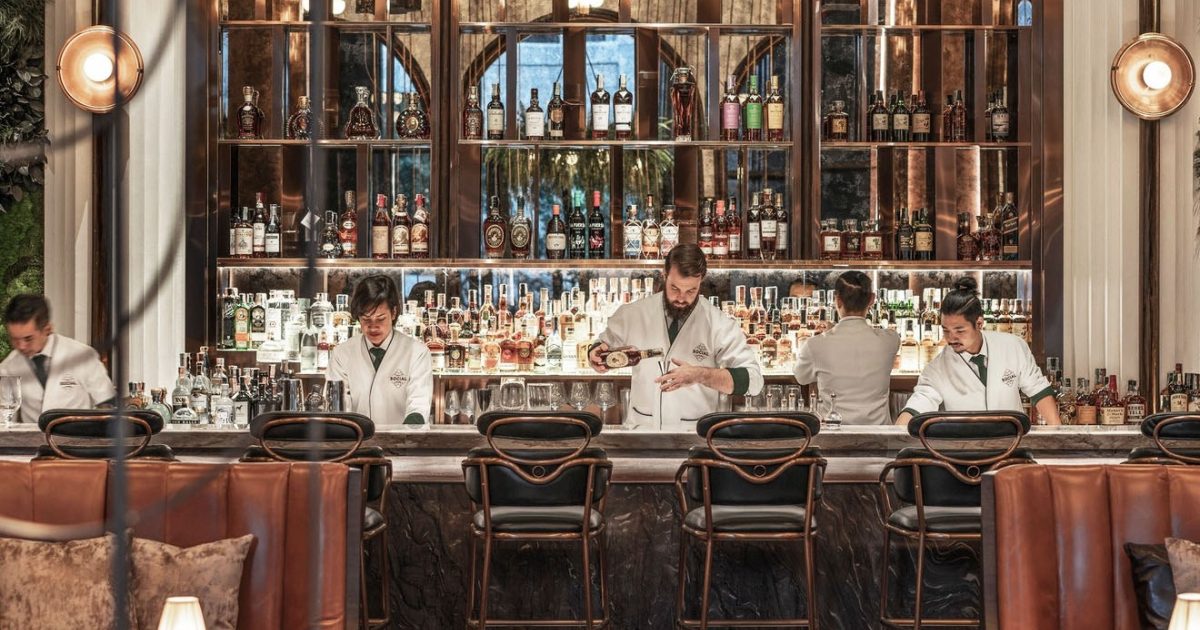 Four Seasons celebrates two bars on 'World's 50 Best… | STAY Magazine