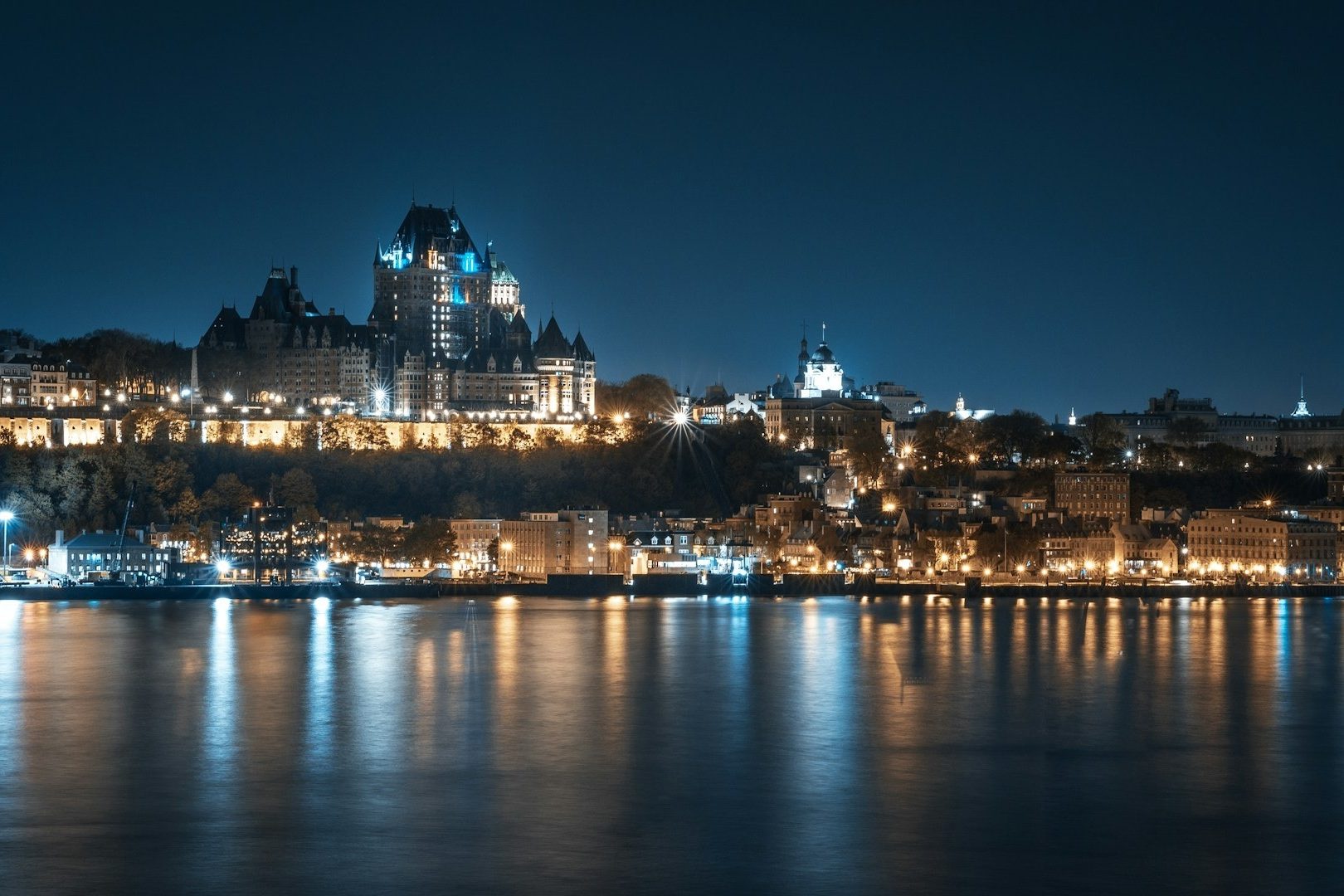 Regis hari bouchard Ot0x9 Q Eer4 A unsplash