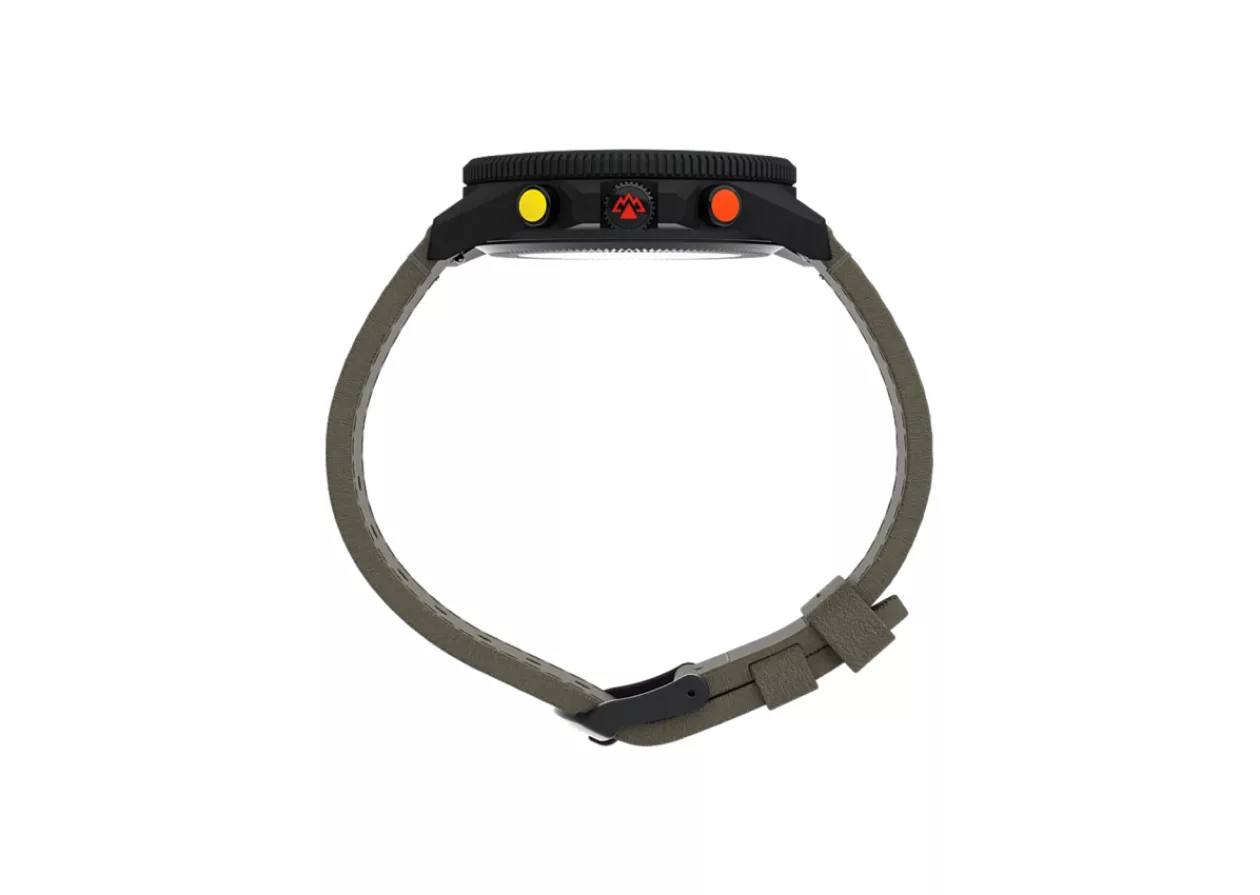 The Timex Tide Temp Compass Watch Your Essential Tool for Water Adventures 3