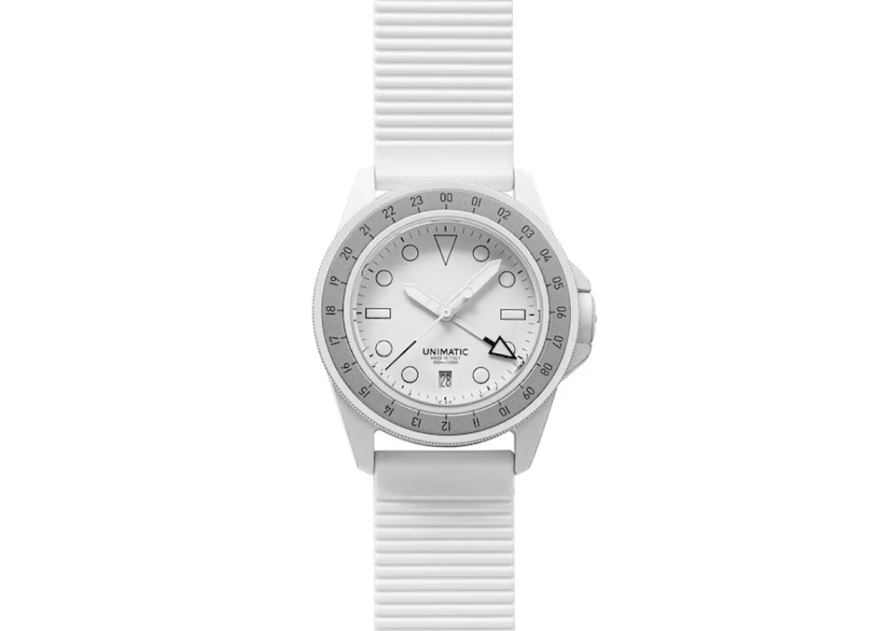 Unimatic x Revolution The Rakes limited edition Modello Uno GMT Arctic Fox where stealth meets style 2