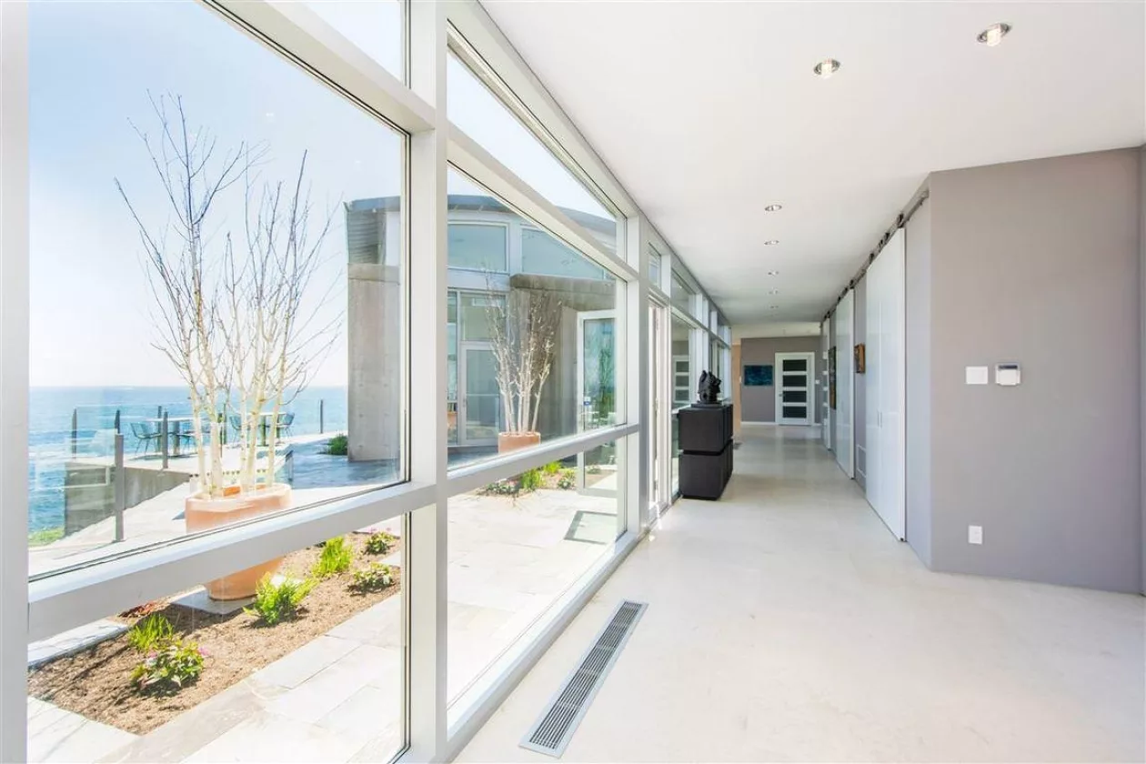 Ketch harbour house supremarine 5