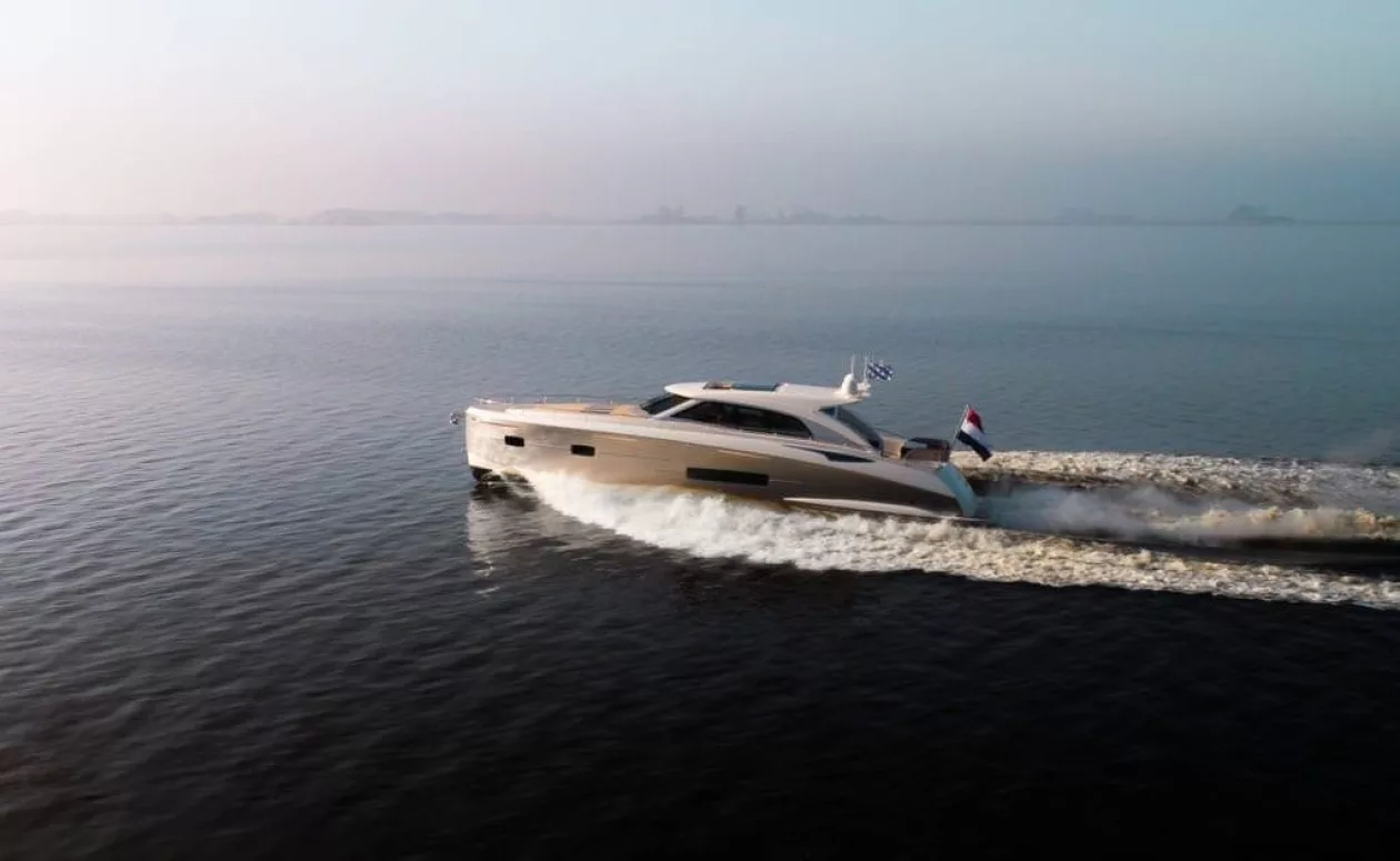 Sichterman yachts inveni supremarine 4