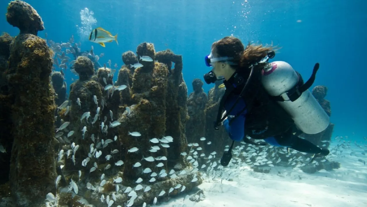 Grand velas journey supremarine 1