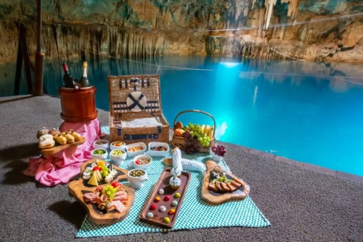 Grand velas journey supremarine 2