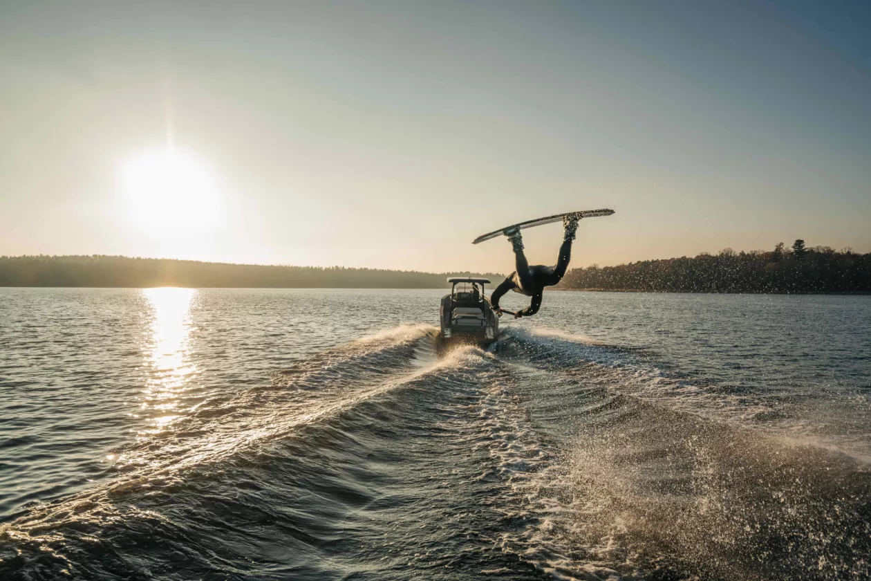 Elevate Your Boating with the Eelex 8000 The Electric Adventure Boat 6