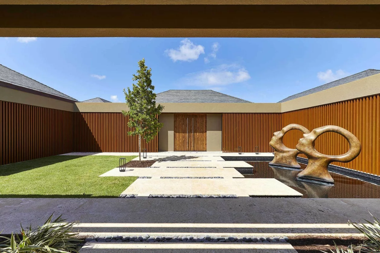 Oil nut beach house supremarine 4