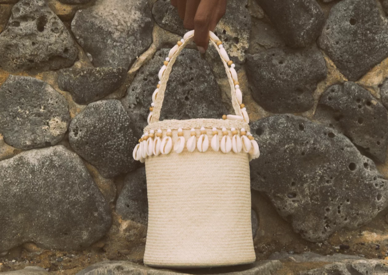 Casa Chiqui Seashell Beach Bucket