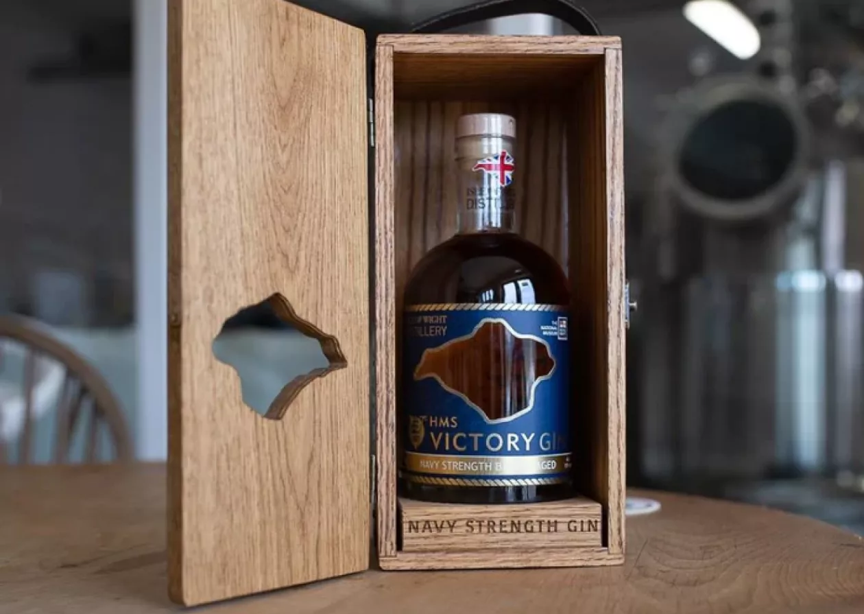 Step Back in Time with HMS VICTORY OAK AGED GIN A Captivating Sip of Naval History 1