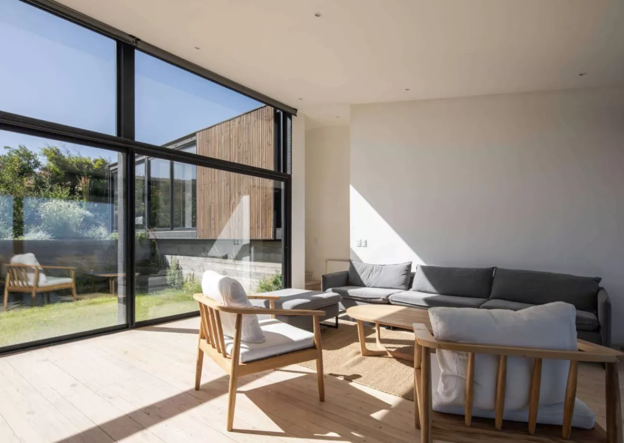 Casa Ferran ERRE Arquitectos Creates a Stunning Coastal Retreat in Chile 2