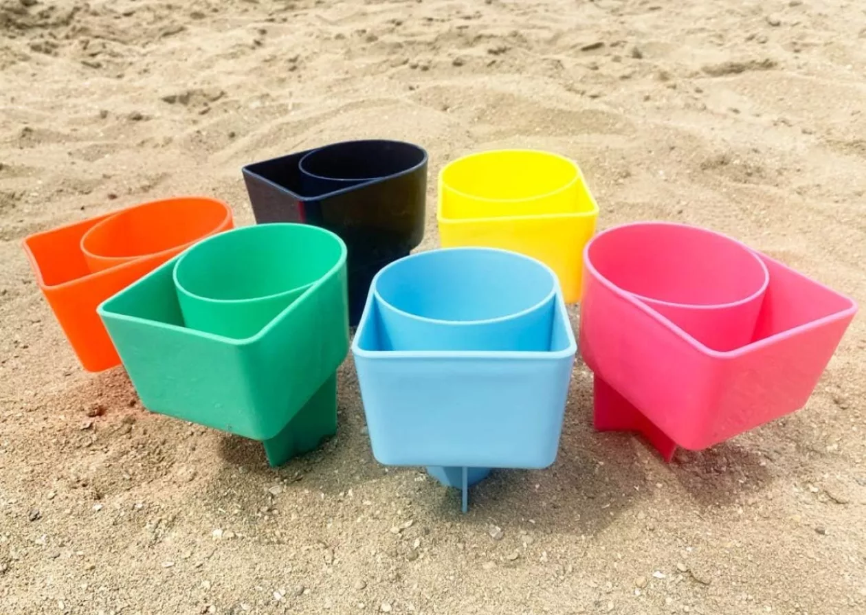 Home Queen Beach Cup Holder with Pocket 2
