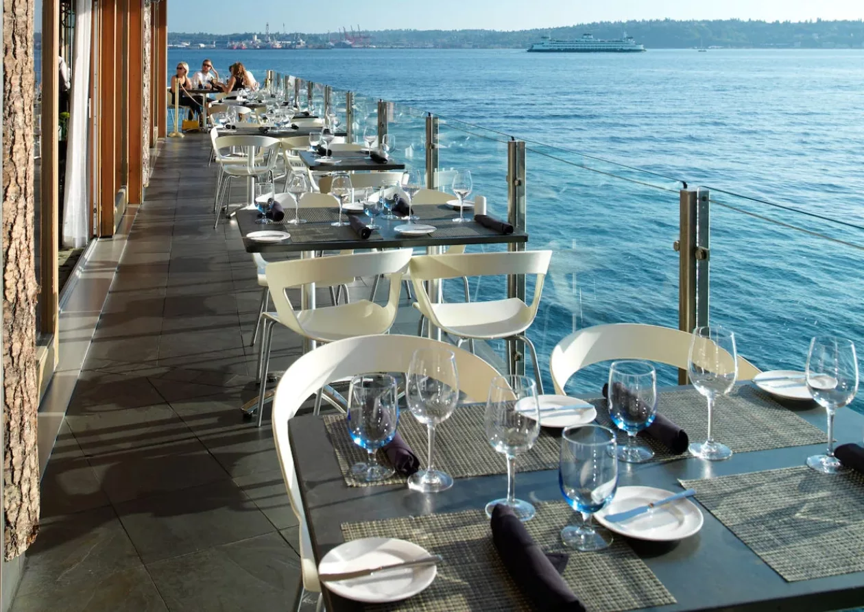 Experience Seattle at Its Best The Edgewater Hotel on the Waterfront 3
