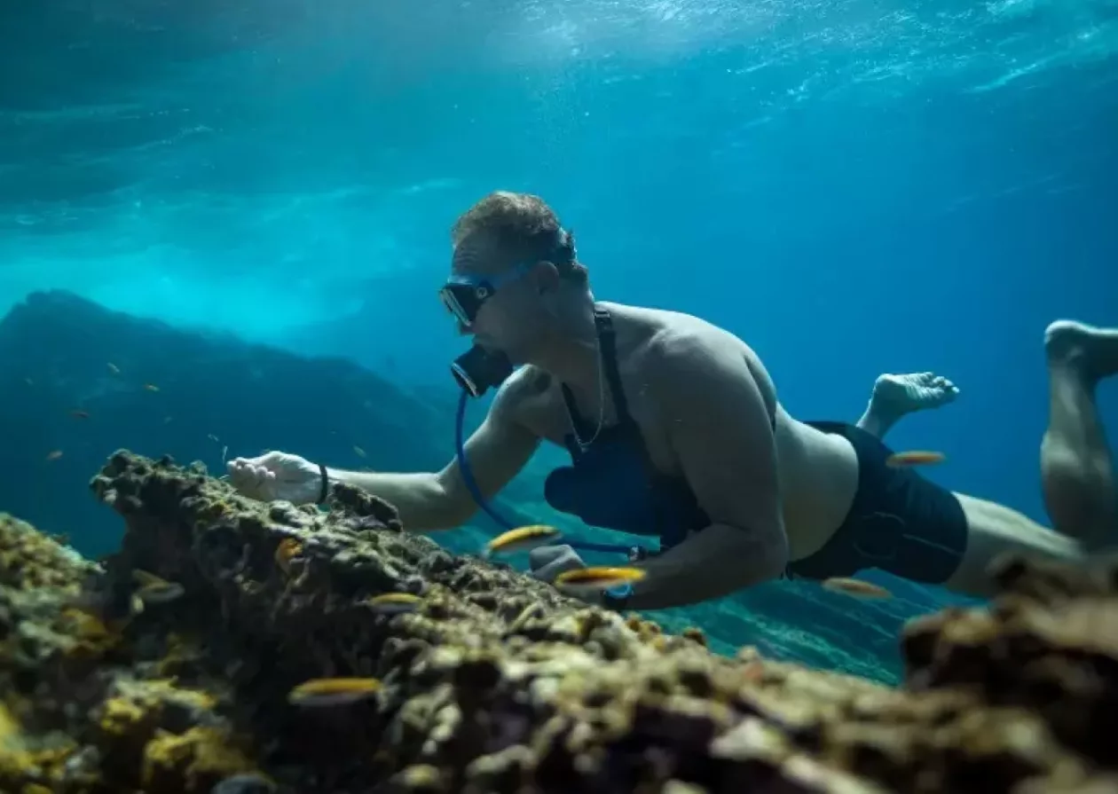 Safe and Reliable Mini Diving Tank Explore the Depths with Confidence 2