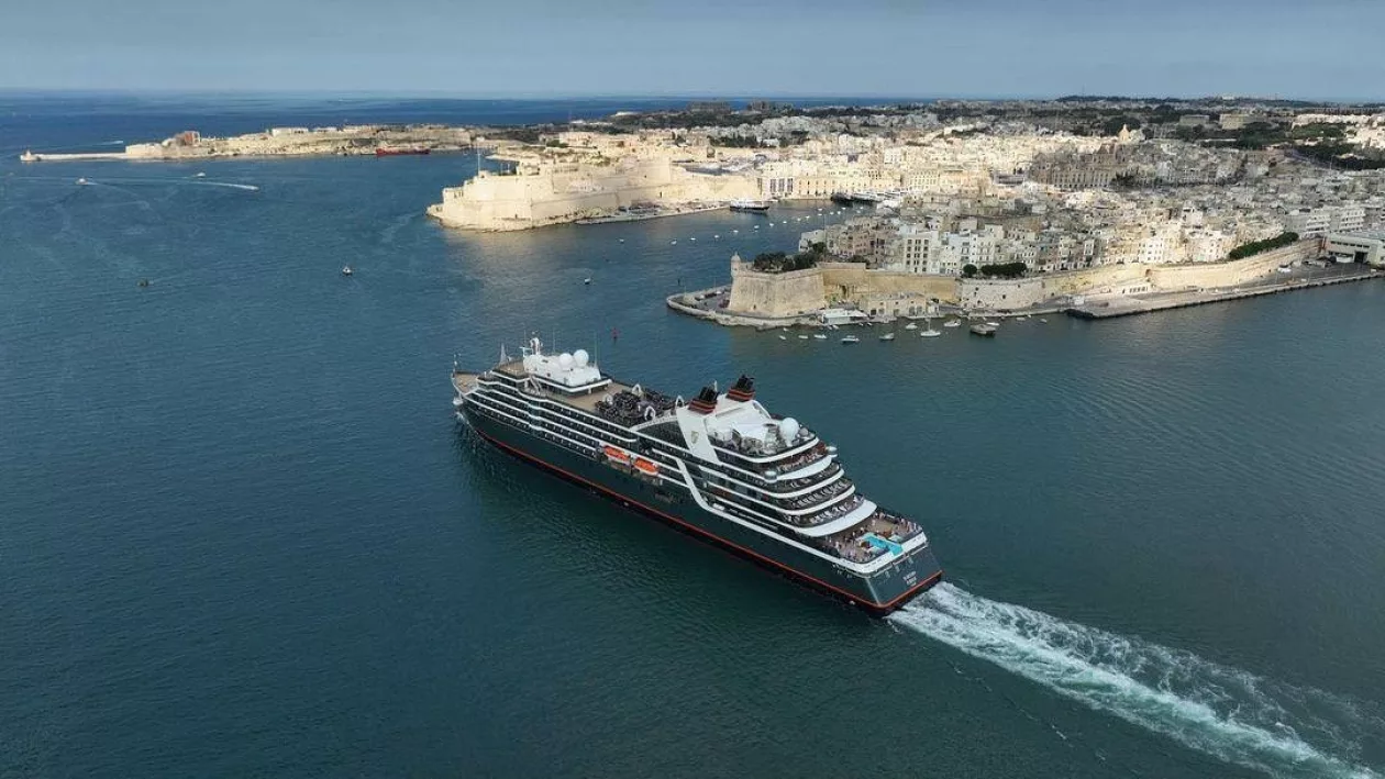 Seabourns Pursuit A New Era in Luxury Adventure Cruising 7