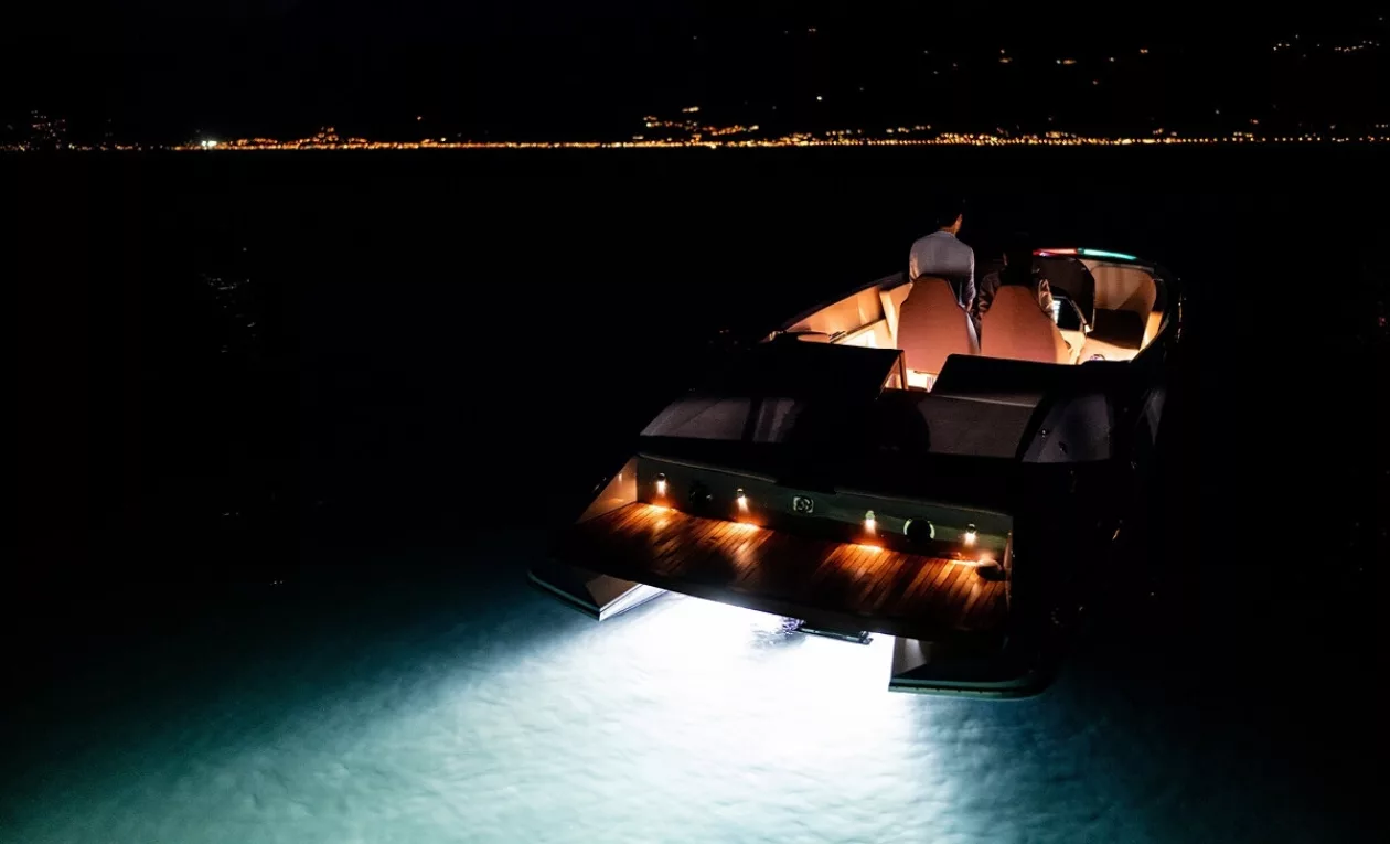 From Road to Water The 850 Fantom Air Speedboat by Porsche and Frauscher 11