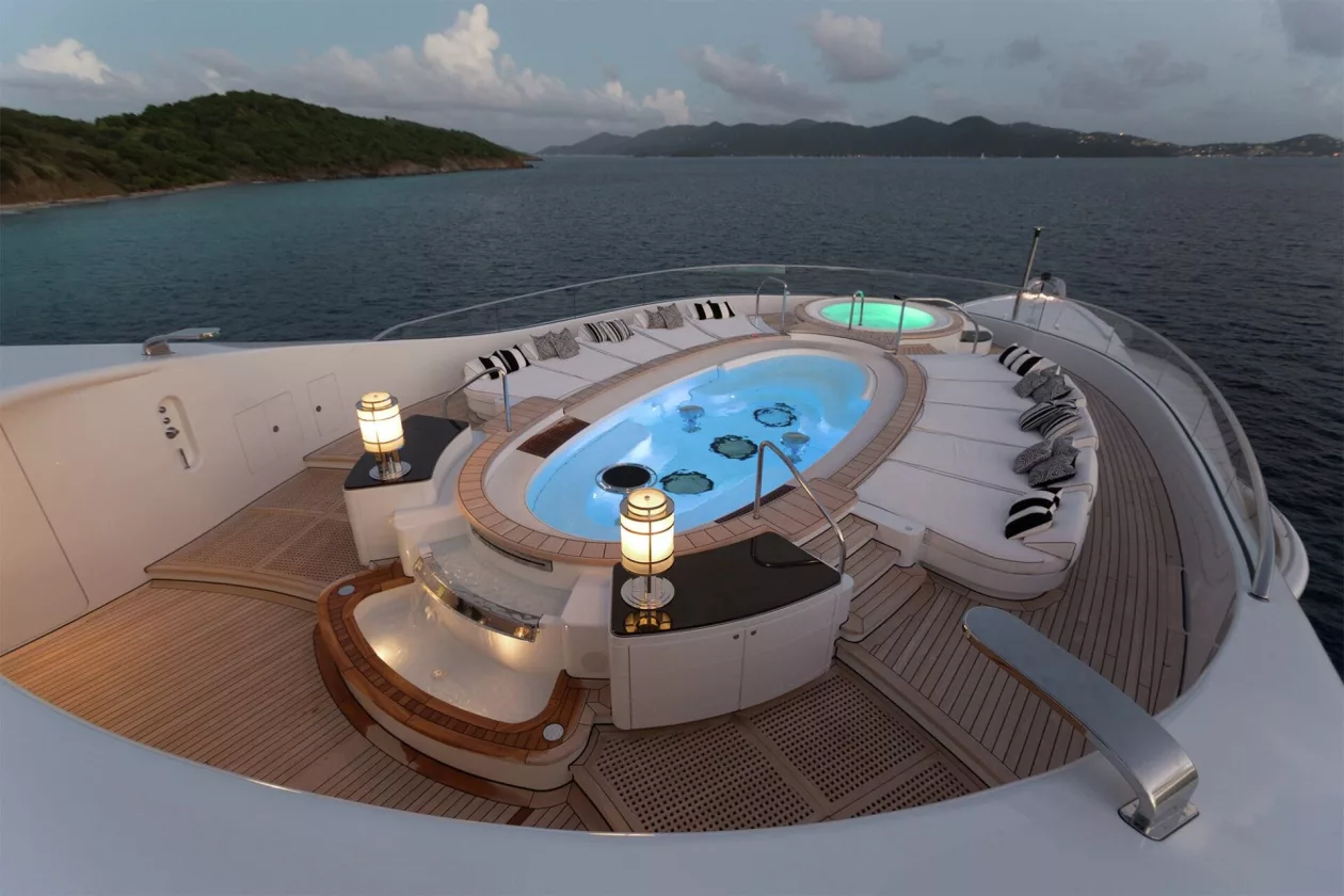 Phoenix 2 A Symphony of Art Deco Luxury and Maritime Opulence 4