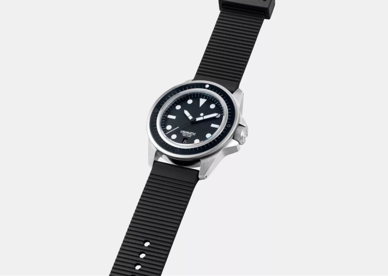 UNIMATIC U1 S Italian Elegance Meets Professional Diving 3