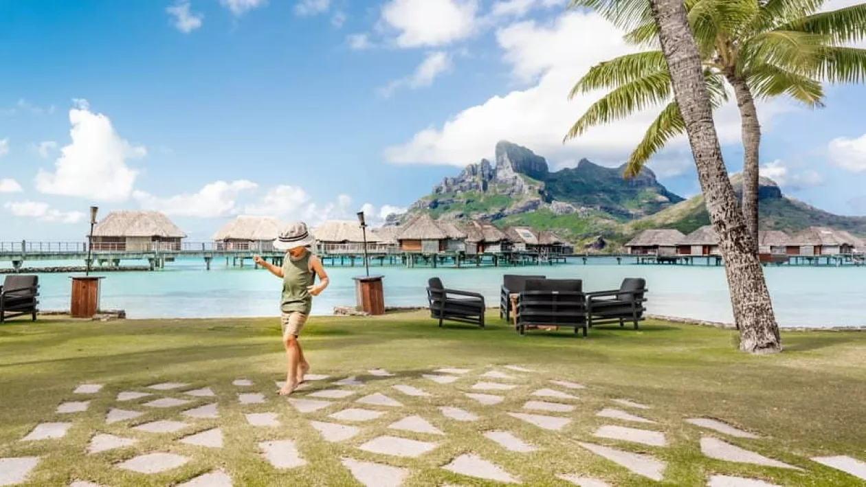 Four Seasons Bora Bora Your Polynesian Paradise 7