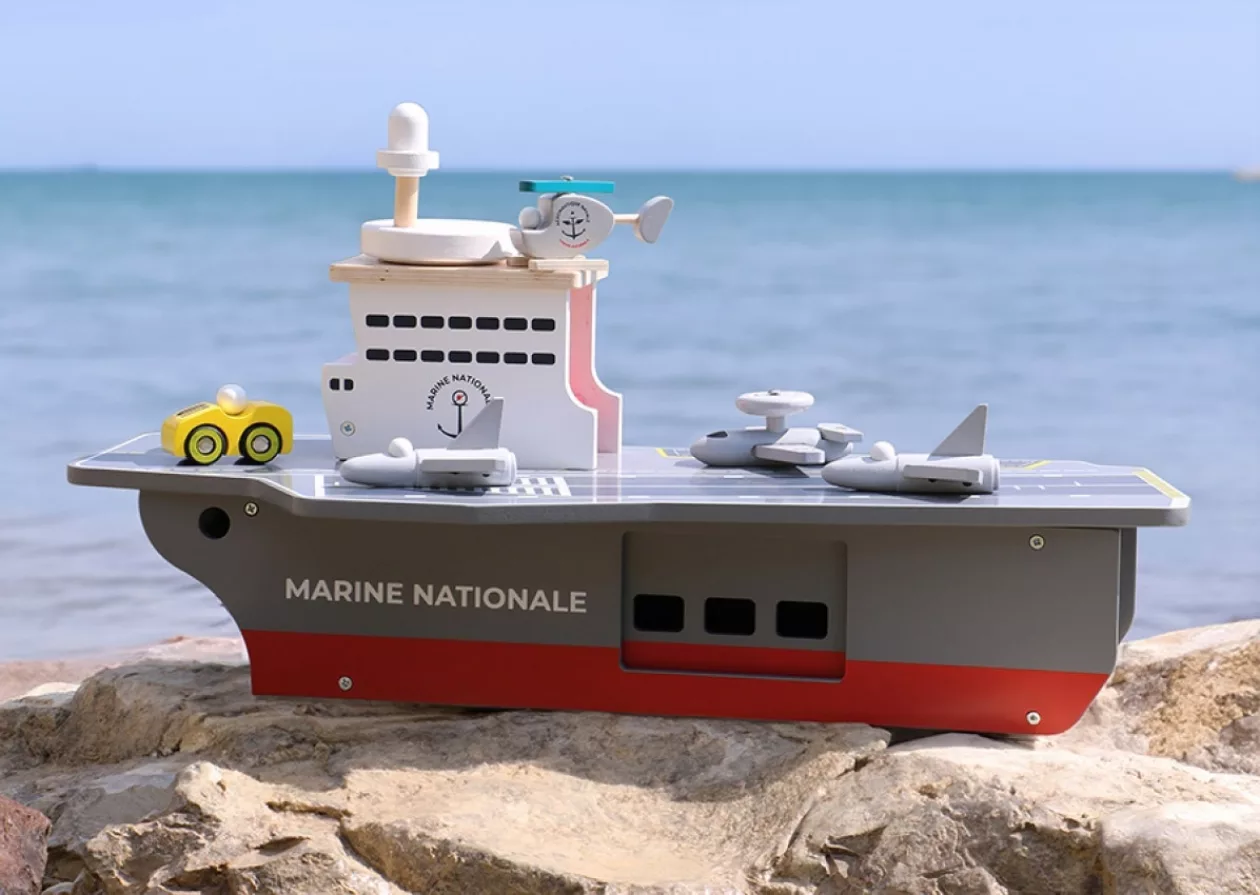 Imaginations Take Flight with Vilacs Wooden Aircraft Carrier Playset 7