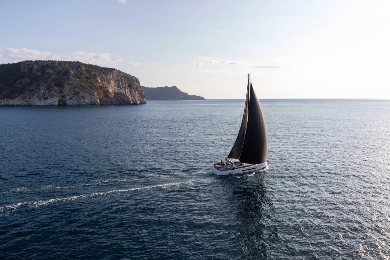 Jeanneau Yachts 55 Where Dreams and Tides Align 10