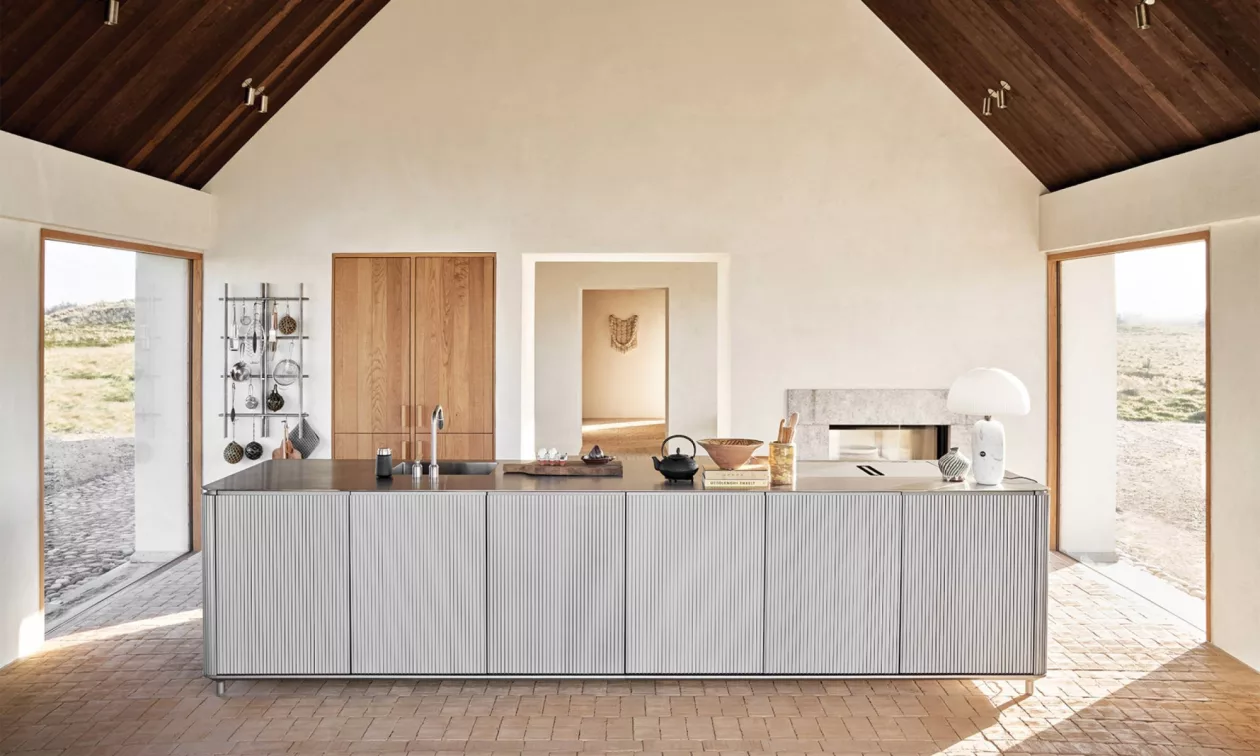 Surf Cook Relax VIPP Cold Hawaii Guesthouse Blends Adventure with Design 5