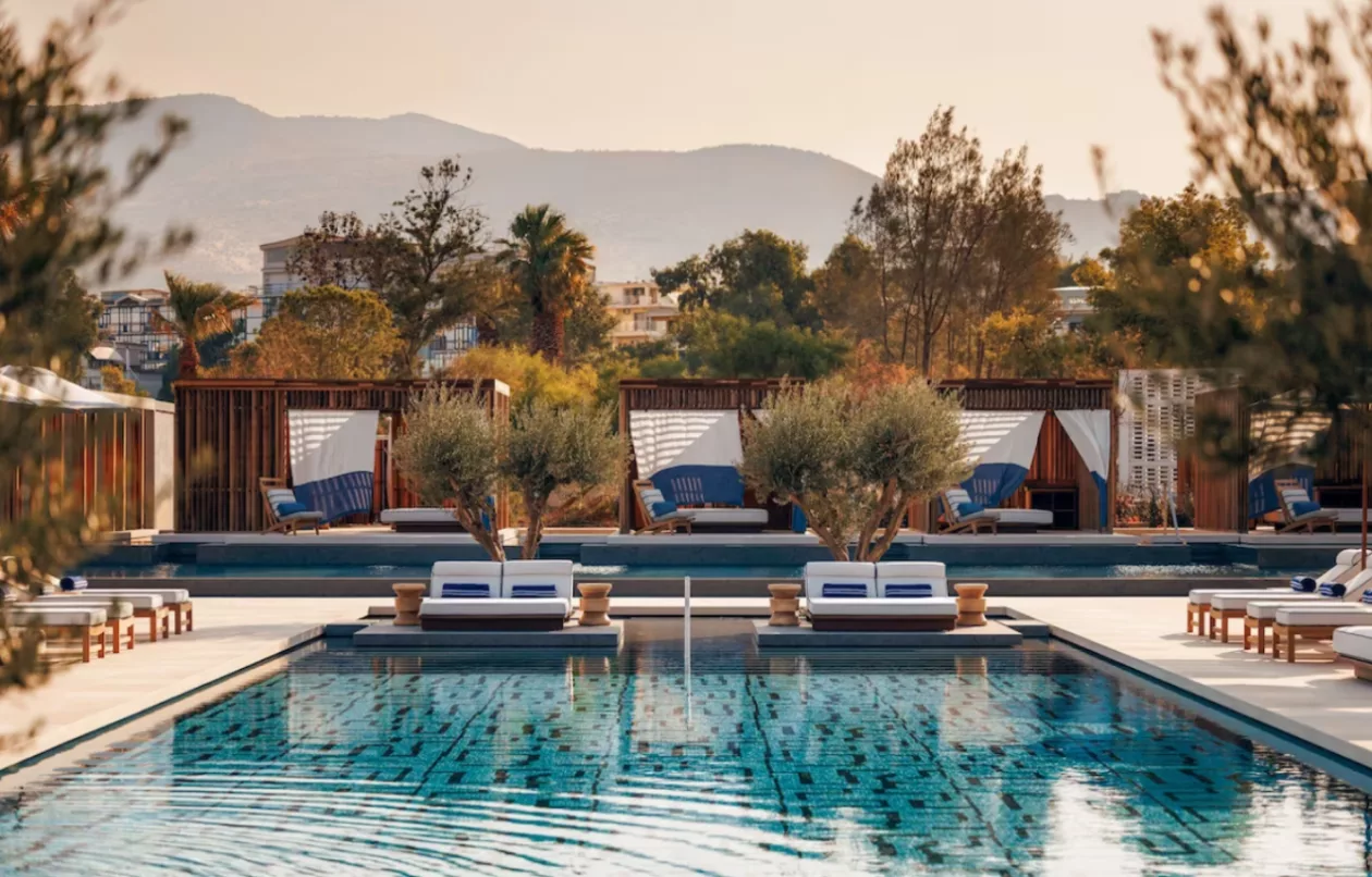 Rediscover the Golden Age of the Athenian Riviera at One Only Aesthesis 2