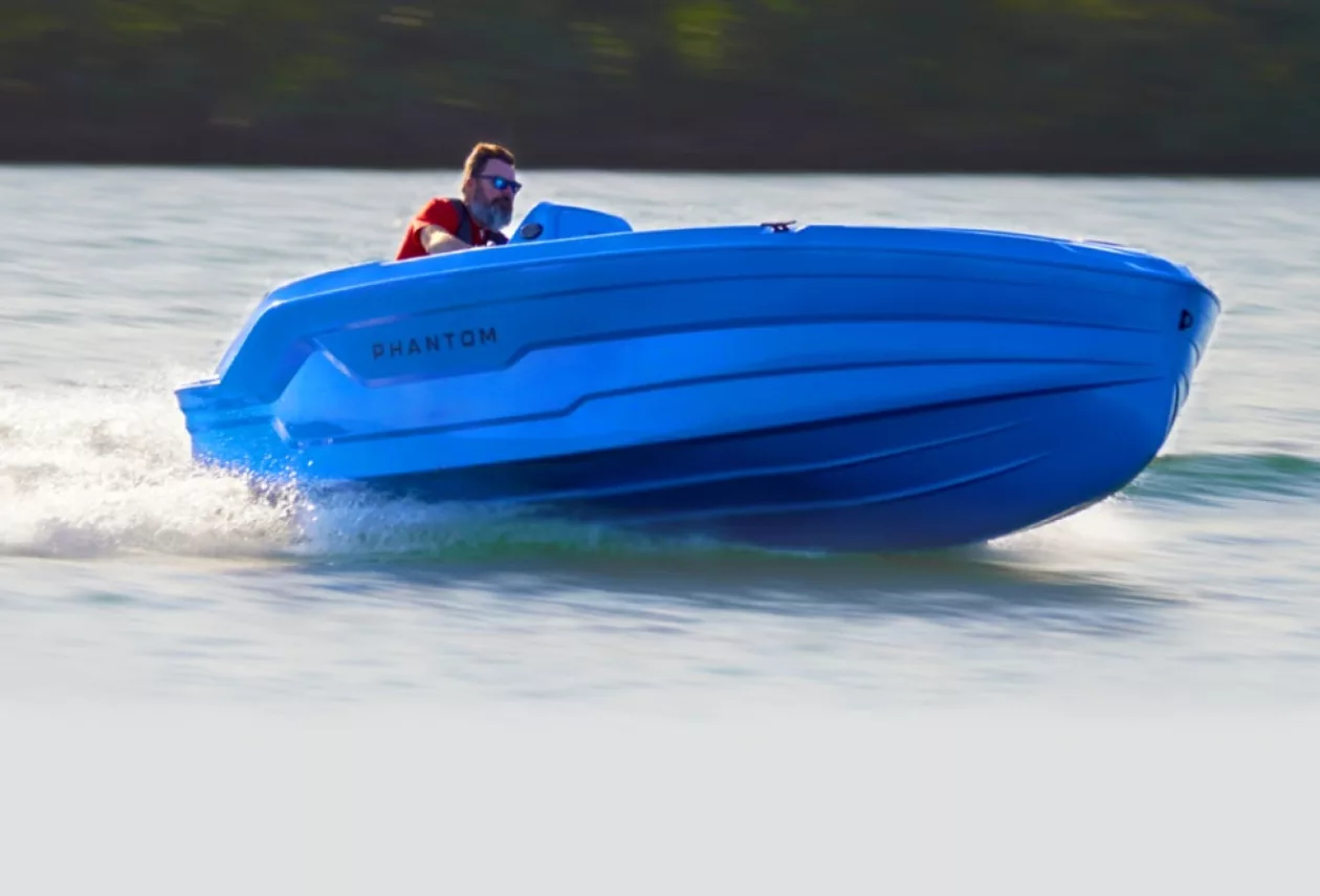 Eco Friendly Seas Introducing the Phantom the Recyclable Boat 3