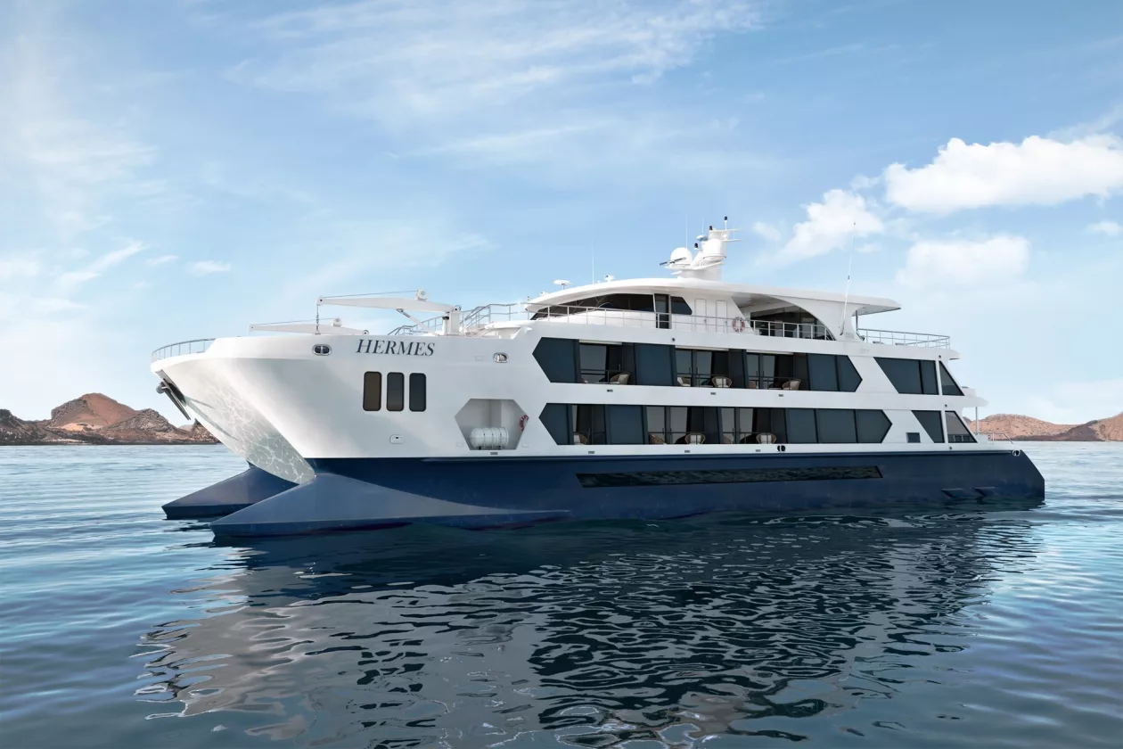 Unforgettable Galapagos Aboard Via Naturas Luxurious Hermes Catamaran 2