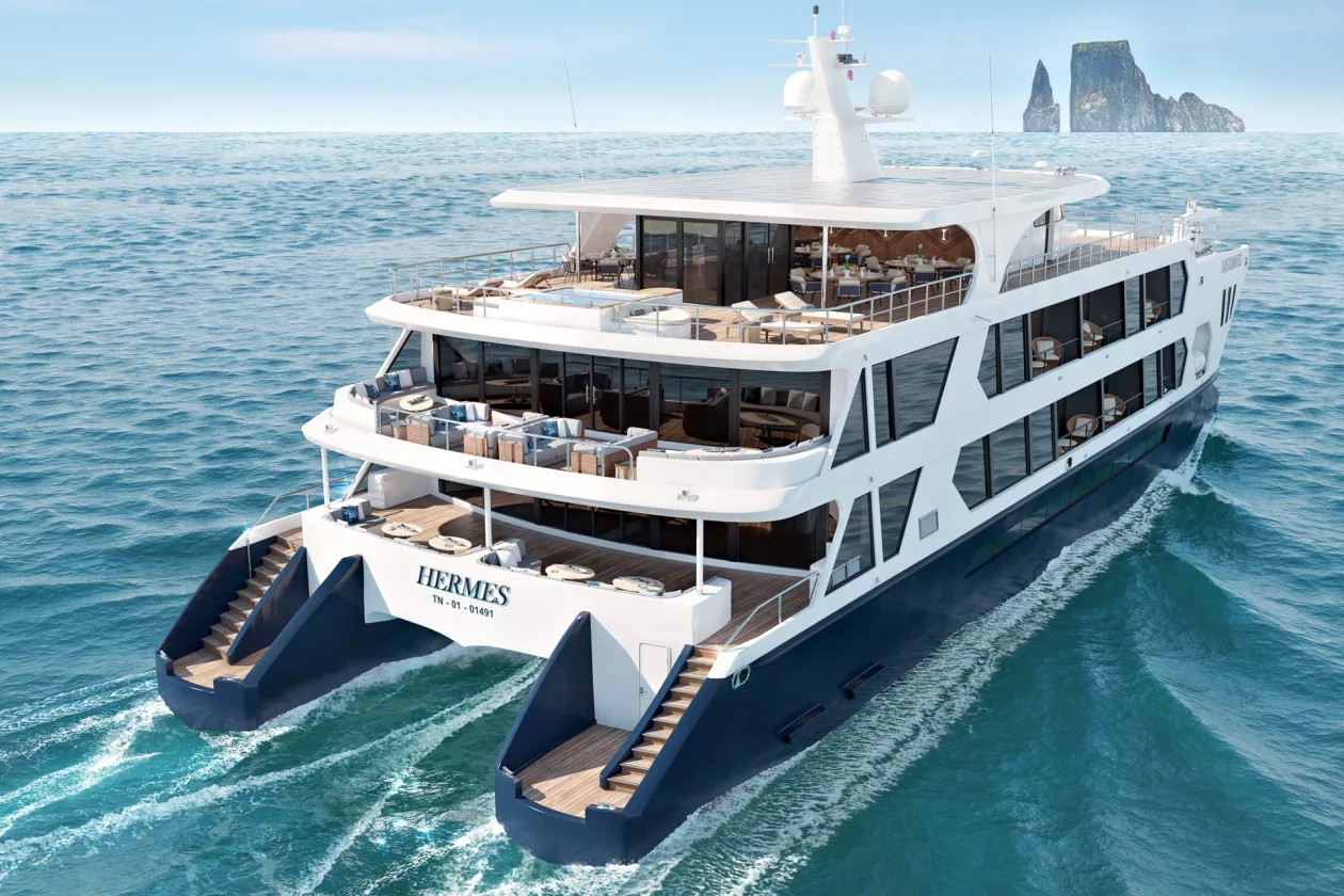 Unforgettable Galapagos Aboard Via Naturas Luxurious Hermes Catamaran 3
