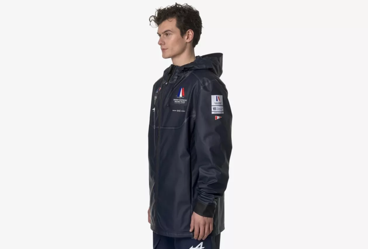 Weather Any Storm with the Dieppe OERT Hooded Jacket 1