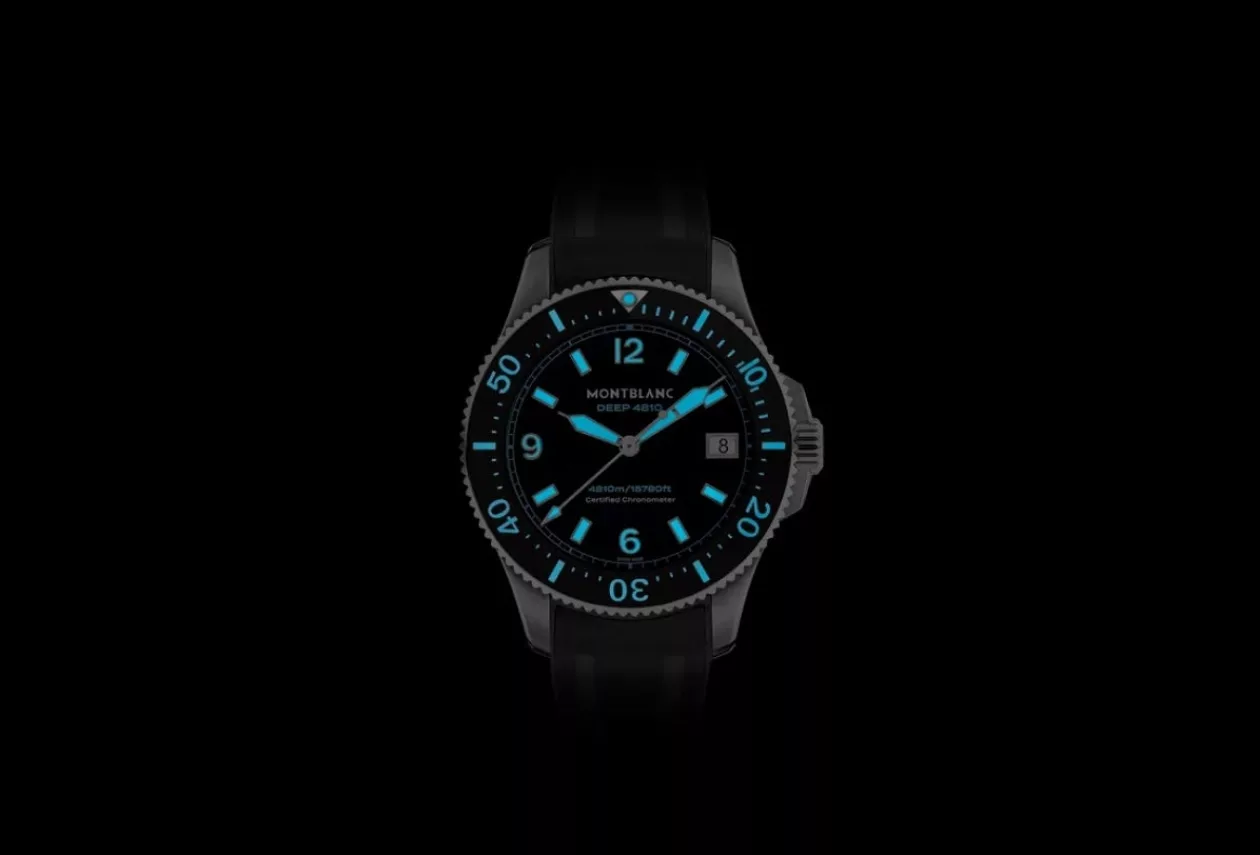 Montblancs Deep Dive Marvel The Iced Sea 0 Oxygen Deep 4810 Watch 5