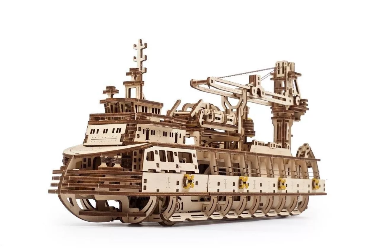 Ugears Research Vessel model kit supremarine 4