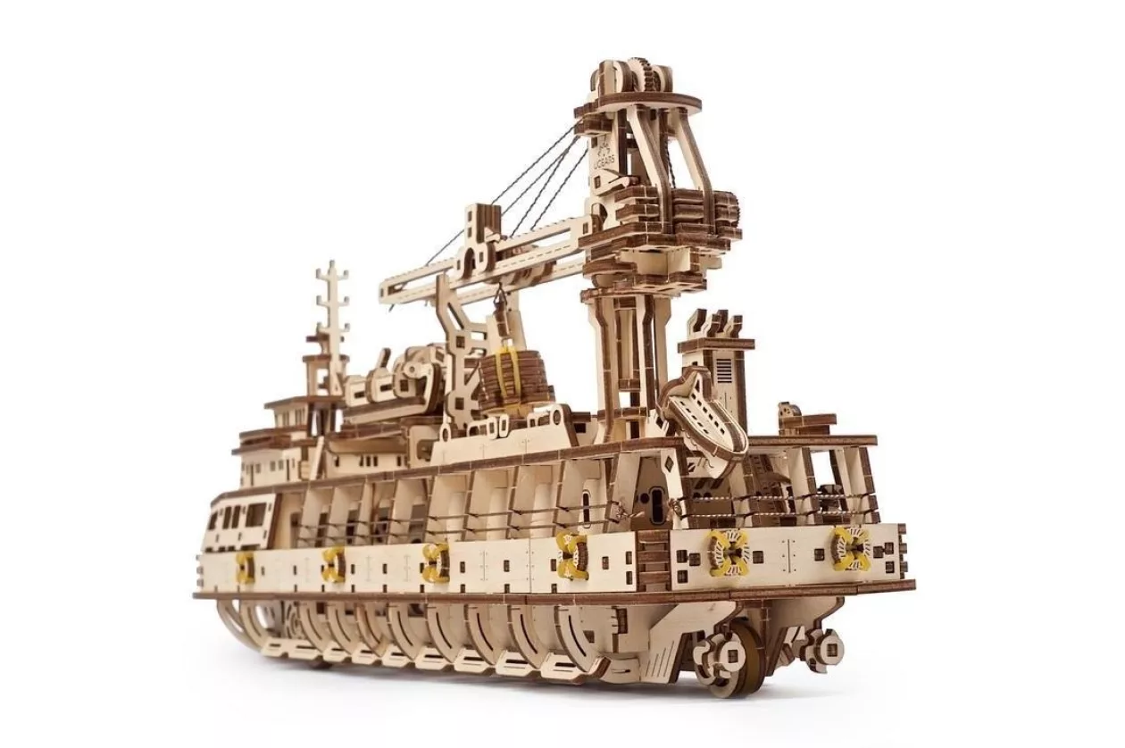 Ugears Research Vessel model kit supremarine 5