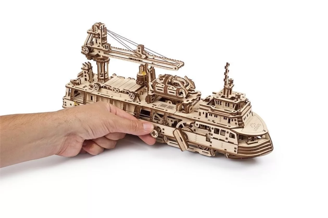 Ugears Research Vessel model kit supremarine 6