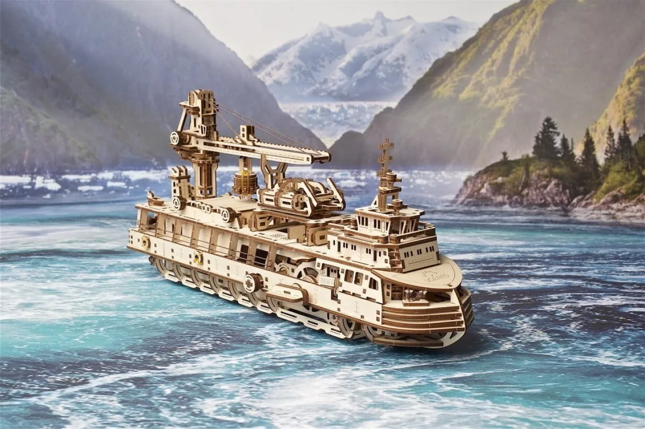 Ugears Research Vessel model kit supremarine 12