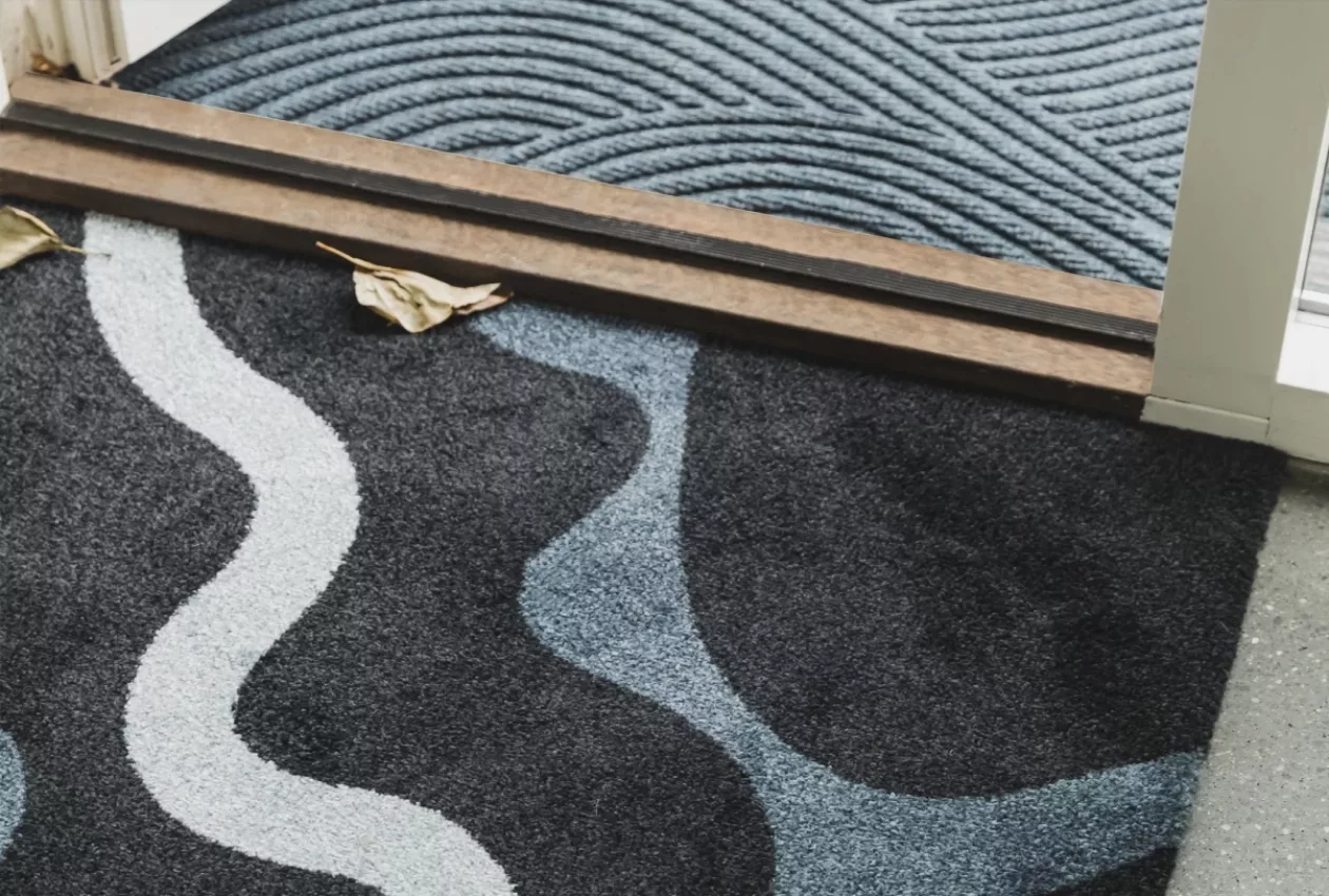 Coastal Charm for Your Entryway The Sjö Doormat by Heymat 6