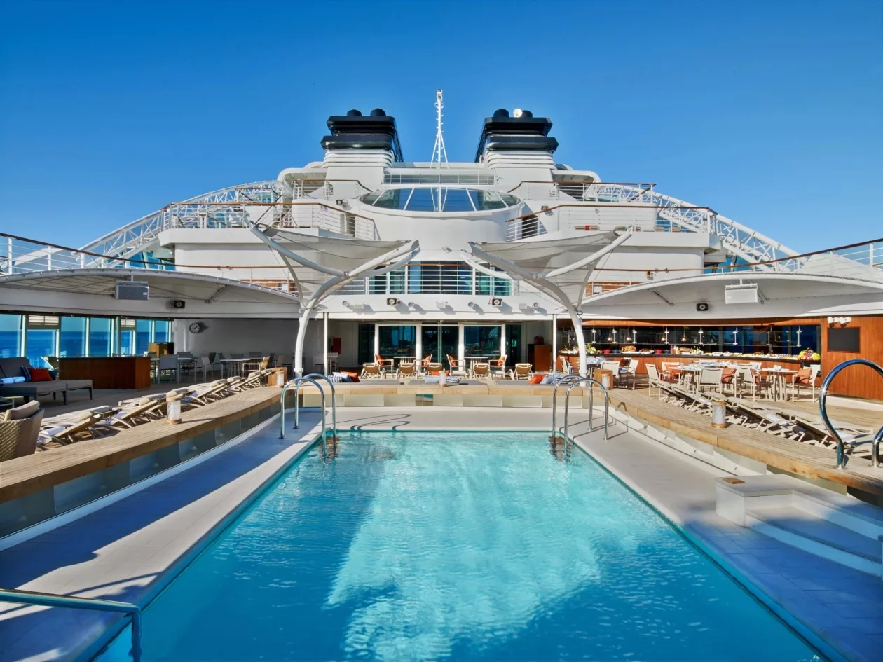 Experience Unmatched Elegance on Seabourn Ovation 1