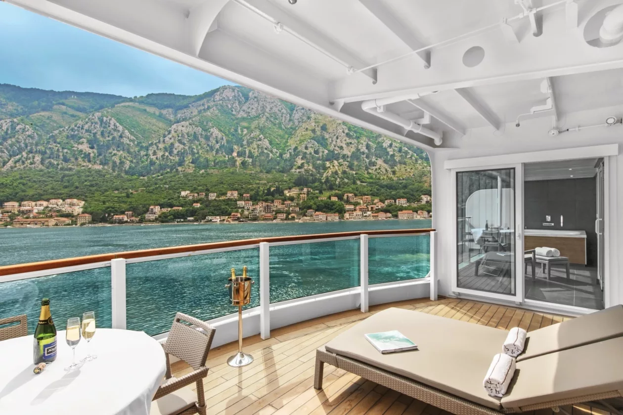 Experience Unmatched Elegance on Seabourn Ovation 5