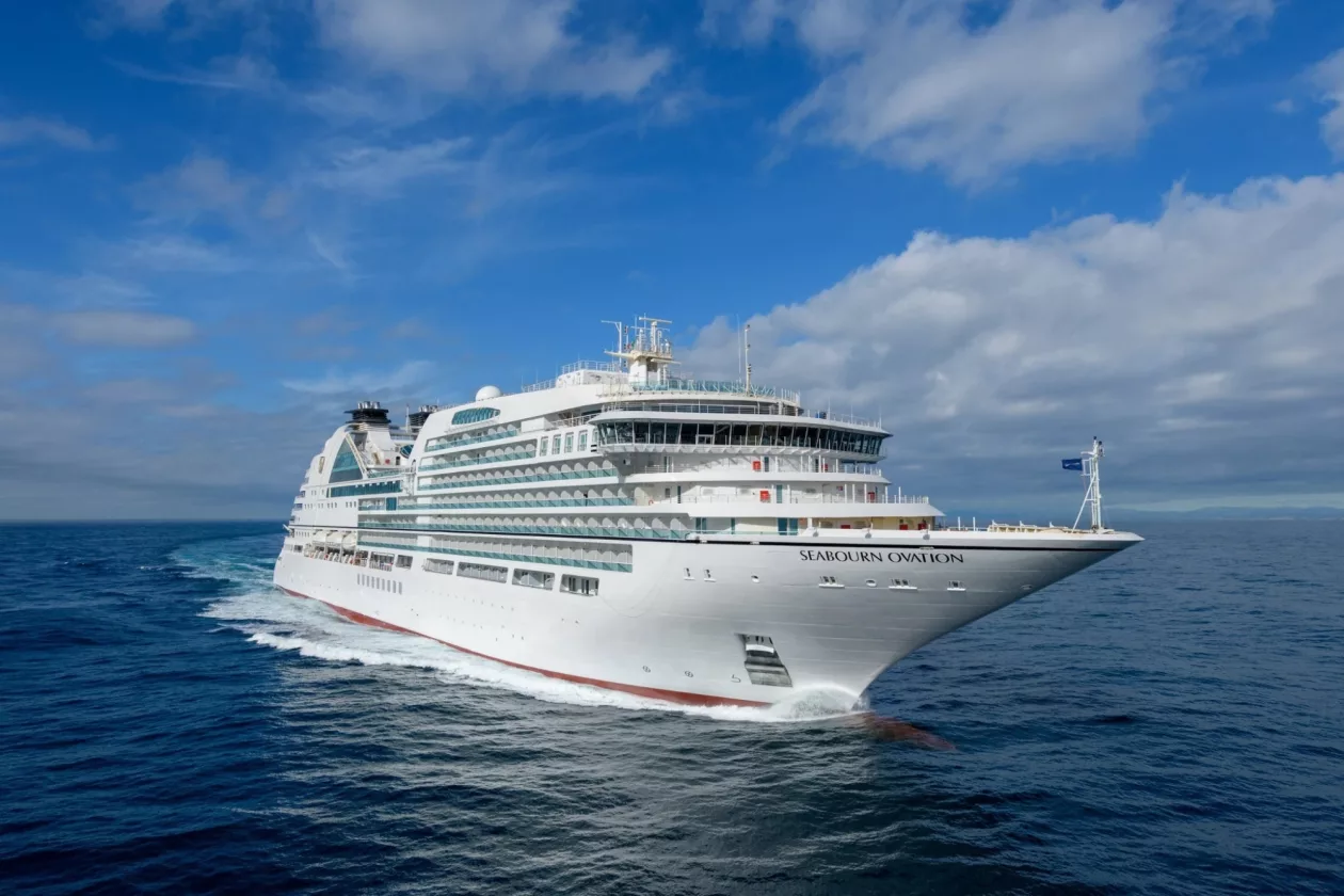 Experience Unmatched Elegance on Seabourn Ovation 9