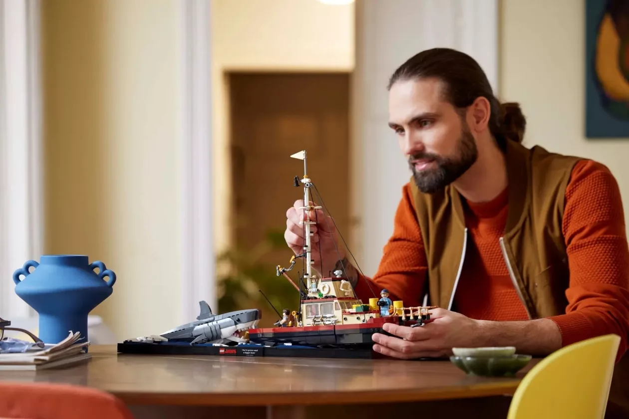 LEGO Jaws Orca Relive the Thrill of the Iconic Shark Encounter 3