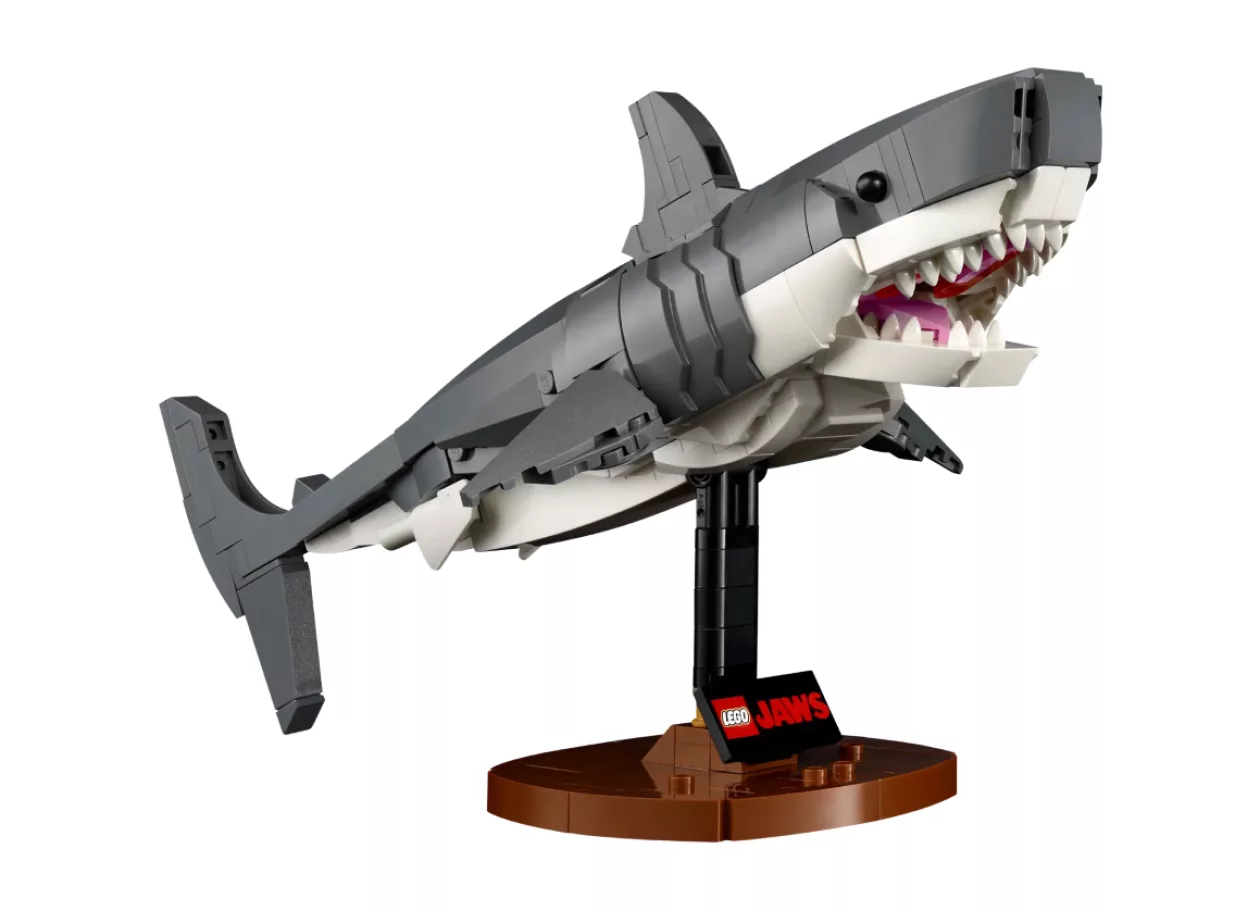 LEGO Jaws Orca Relive the Thrill of the Iconic Shark Encounter 6