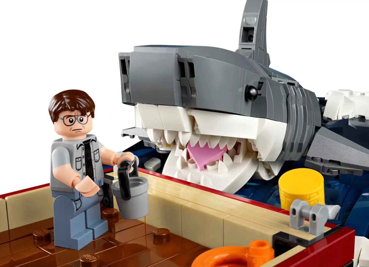 LEGO Jaws Orca Relive the Thrill of the Iconic Shark Encounter 7