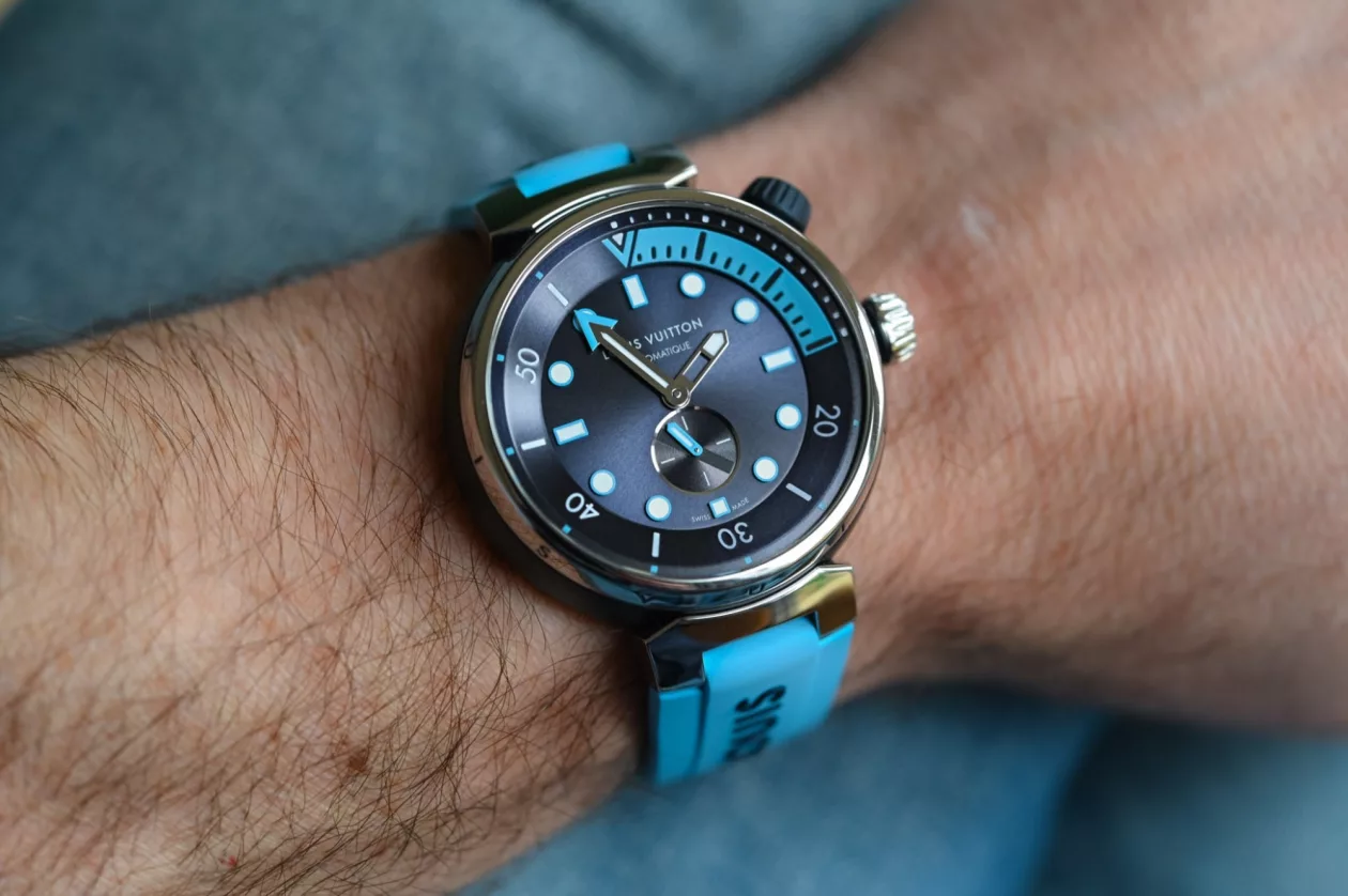 Louis Vuitton Tambour Street Diver Supremarine 6
