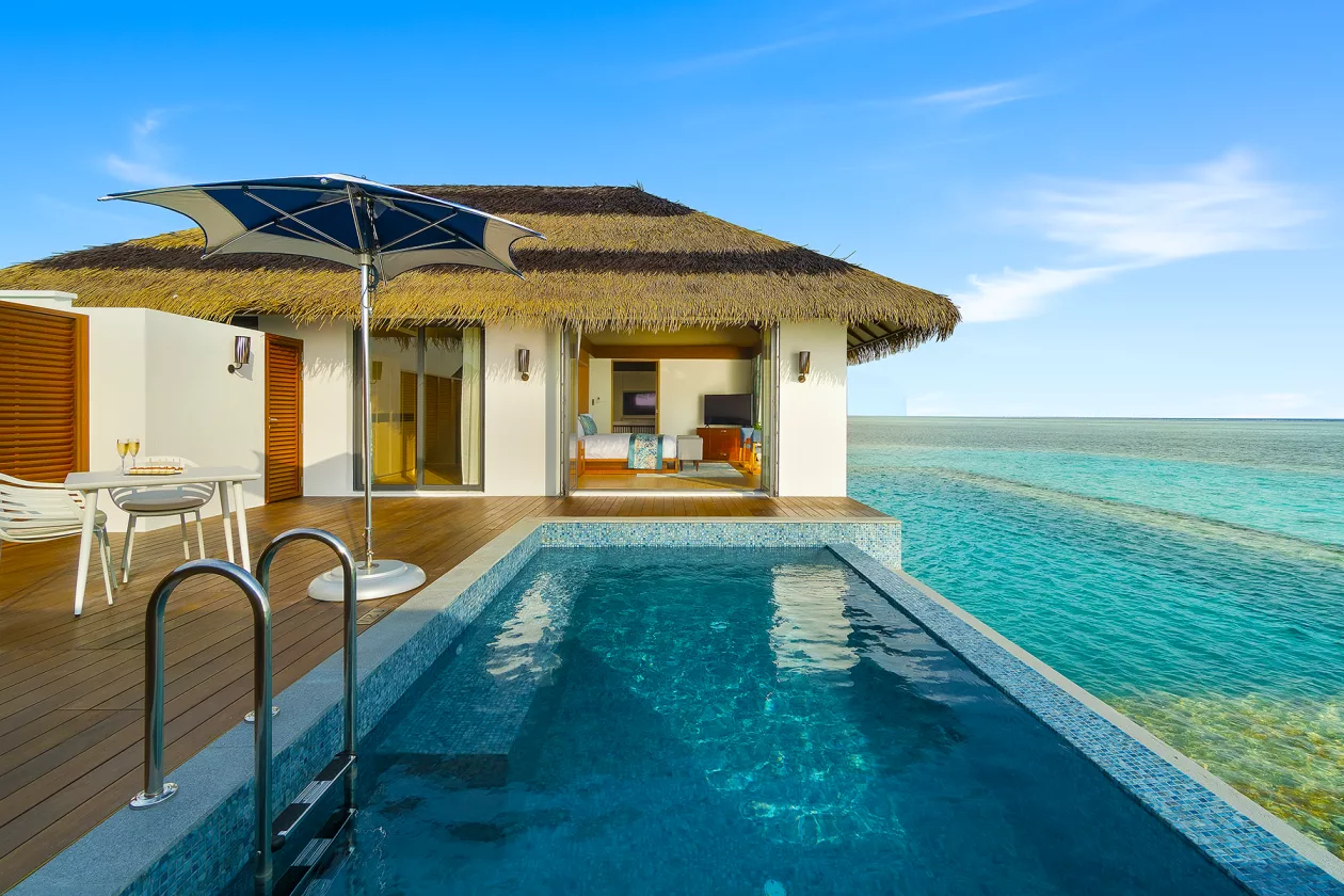 Aqua villa deck