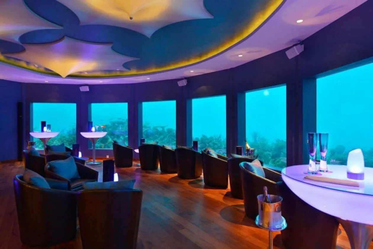 Subsix maldives underwater club 1 9 Joh7 CU9x D