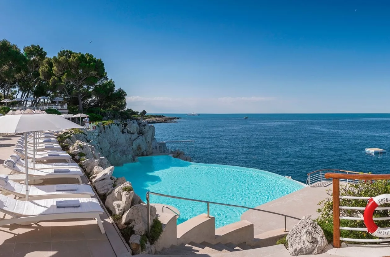 Hotel du cap eden roc swimming pool 2 1