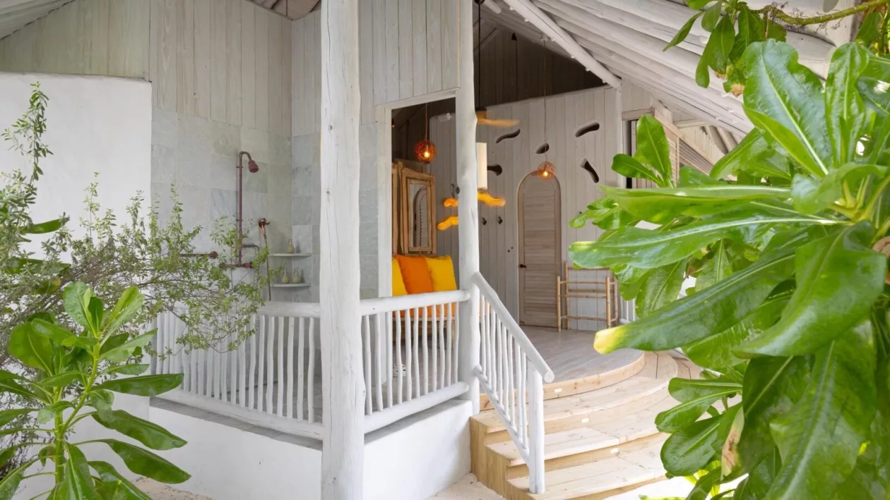 Soneva Secret Beach Hideaway14 1600x900