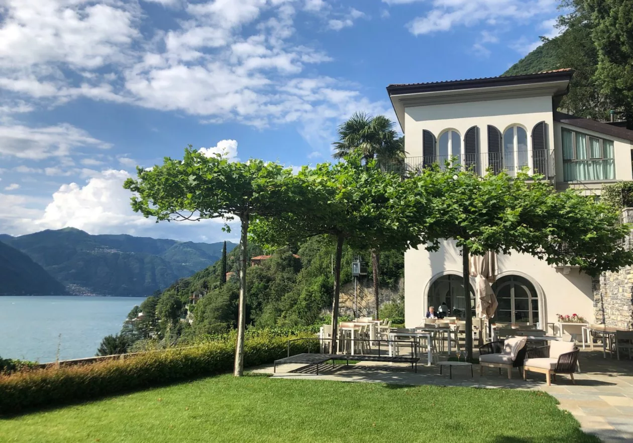 Villa Lario Lake Restaurant