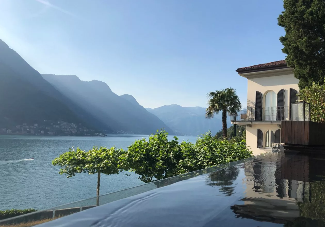 Villa Lario Lake Restaurant 2