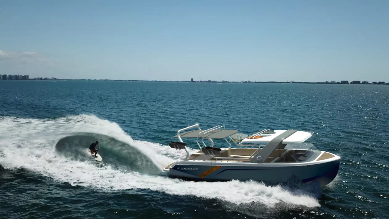 Gigawave wake surf boat supremarine 1