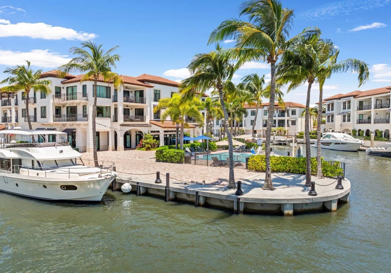 Naples Bay Resort 2